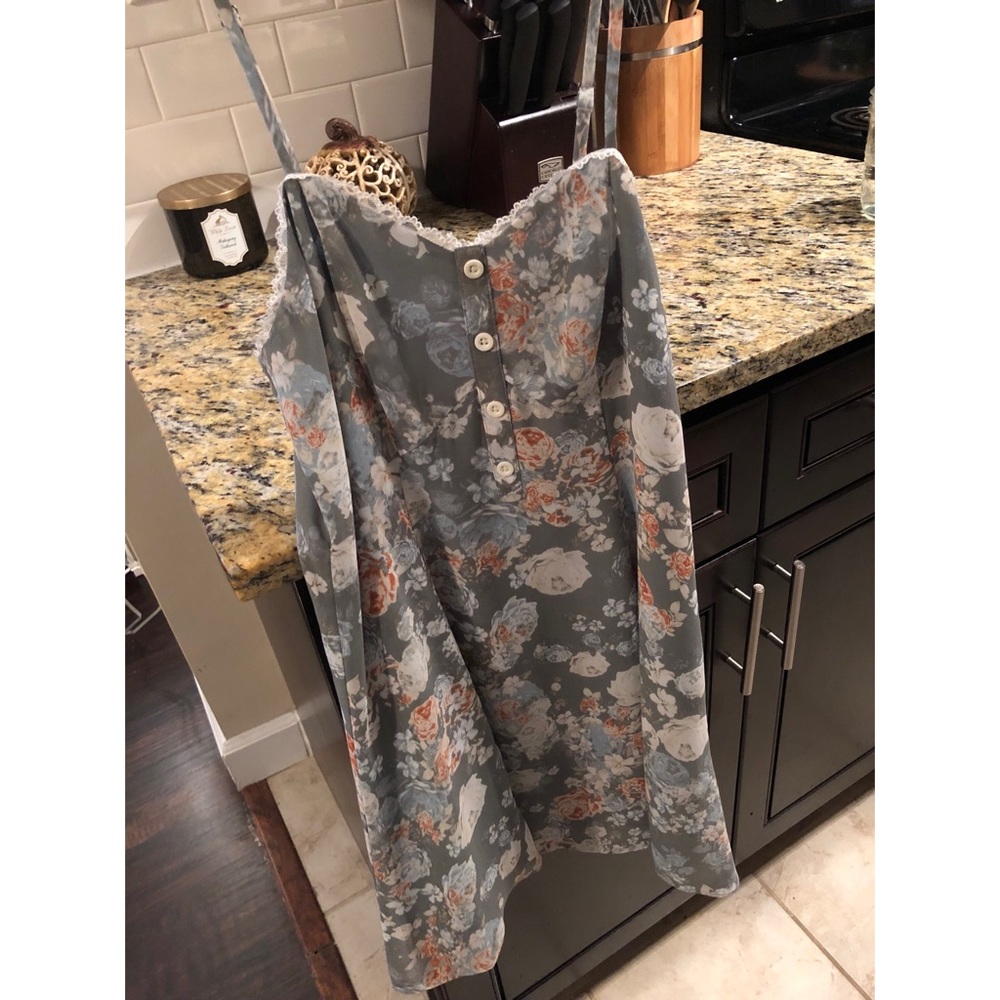 Floral, greenish-blueish color, flowy mini dress